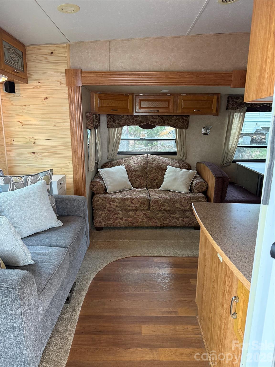 Twin Harbor - Residential