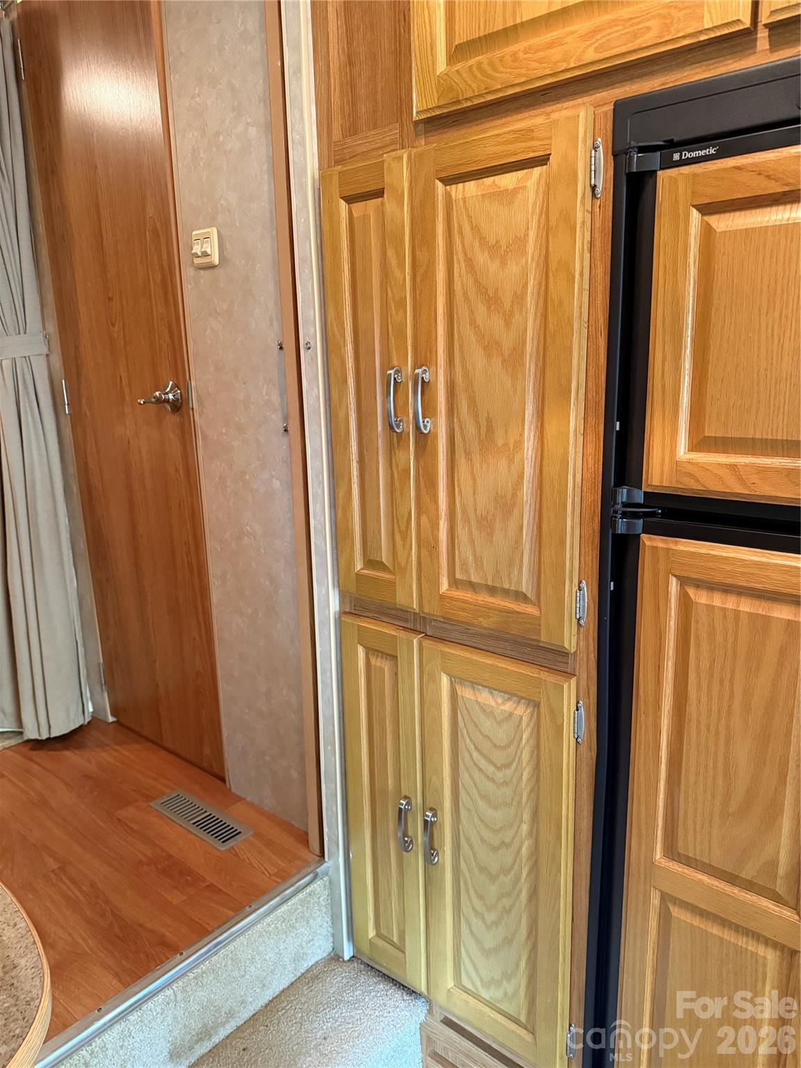 Twin Harbor - Residential