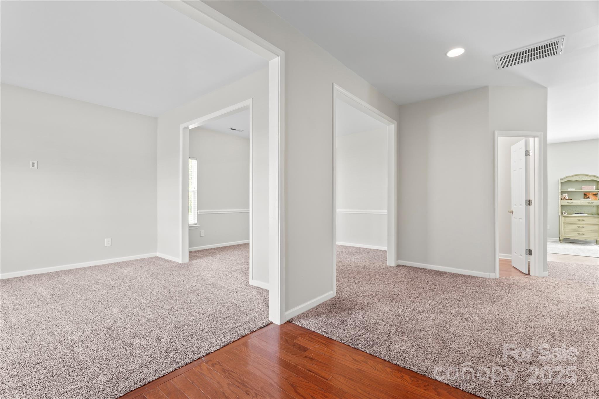 Oakbrooke - Residential