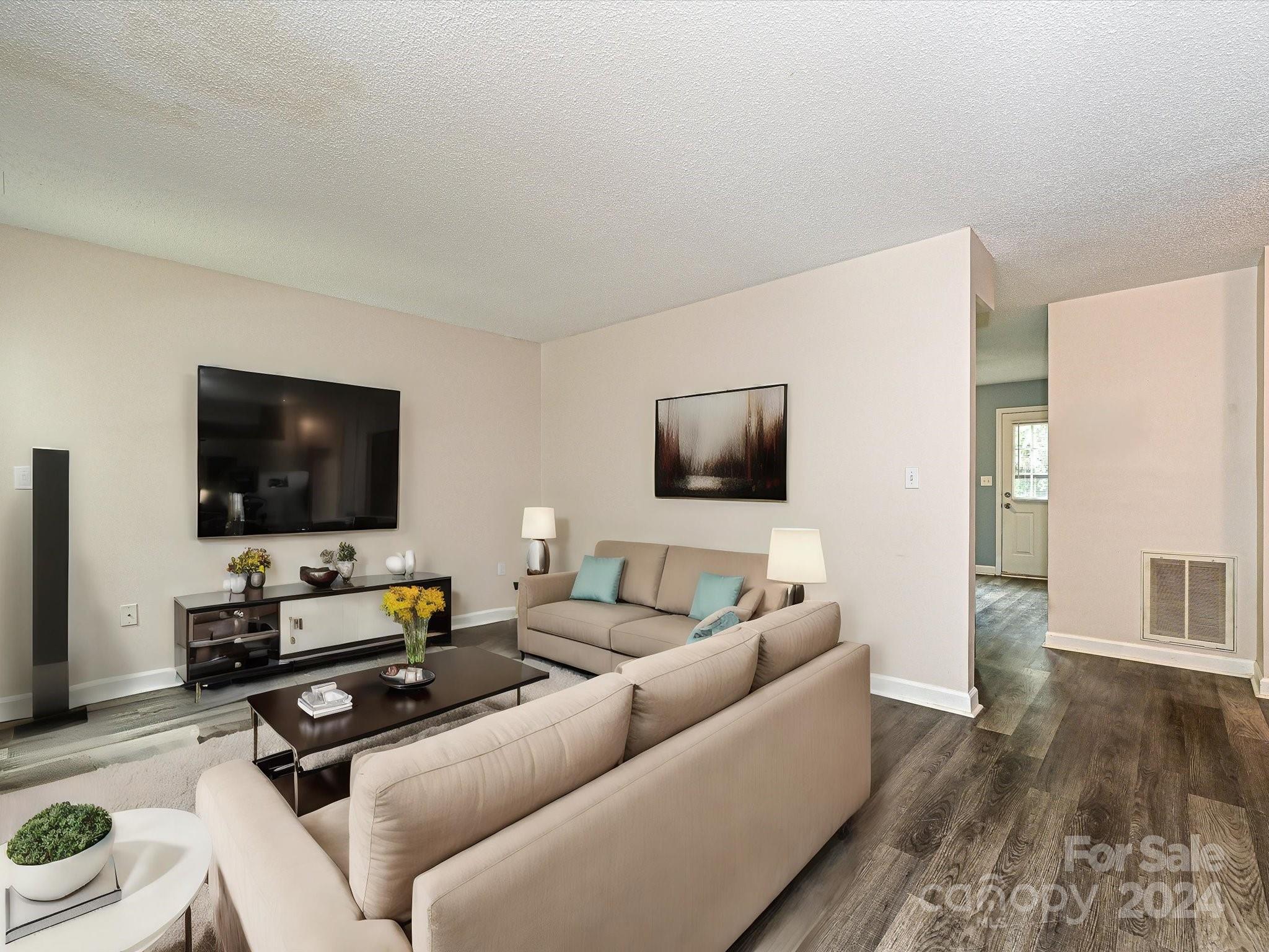 Dogwood Hills - Residential