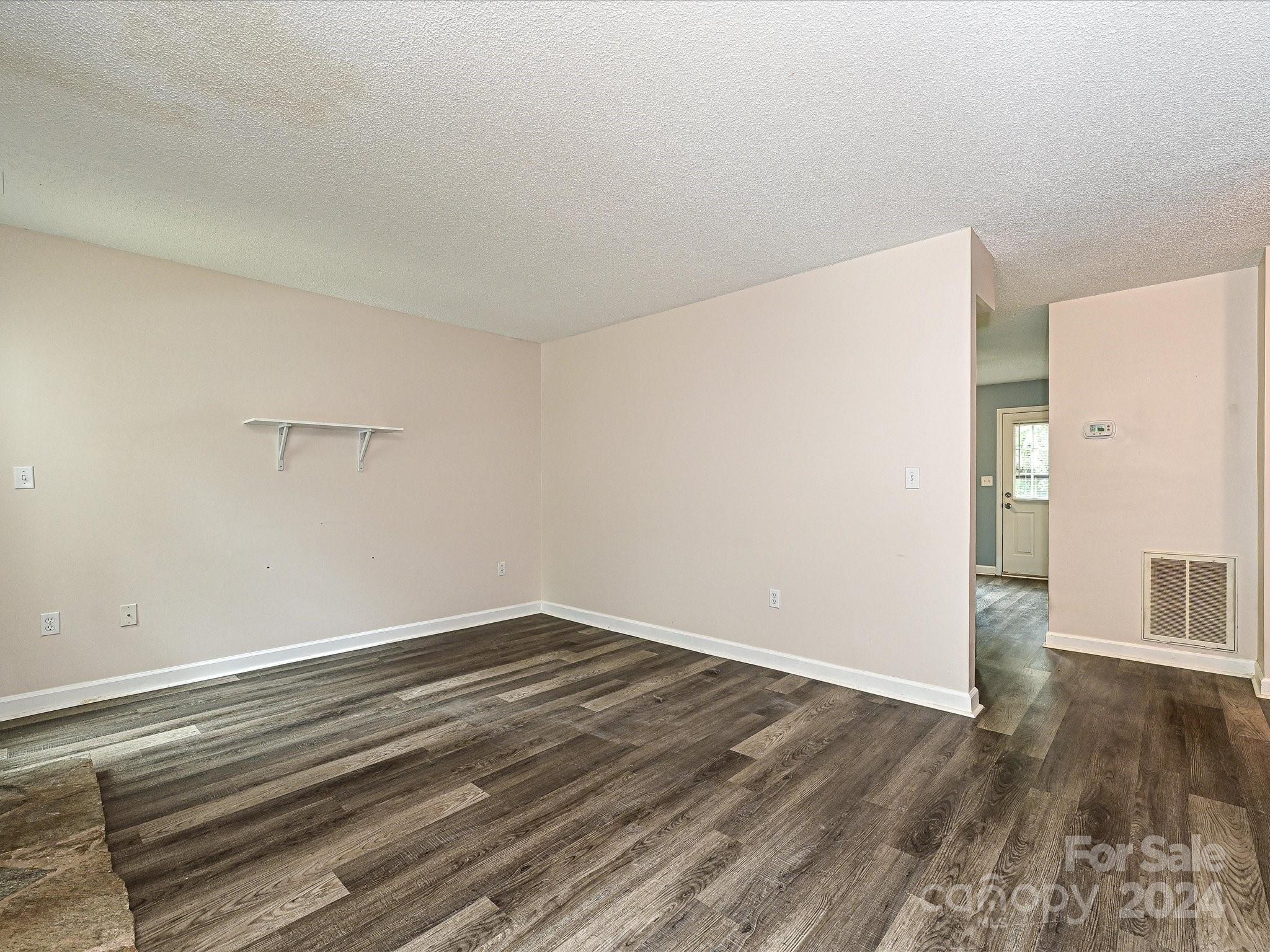 Dogwood Hills - Residential