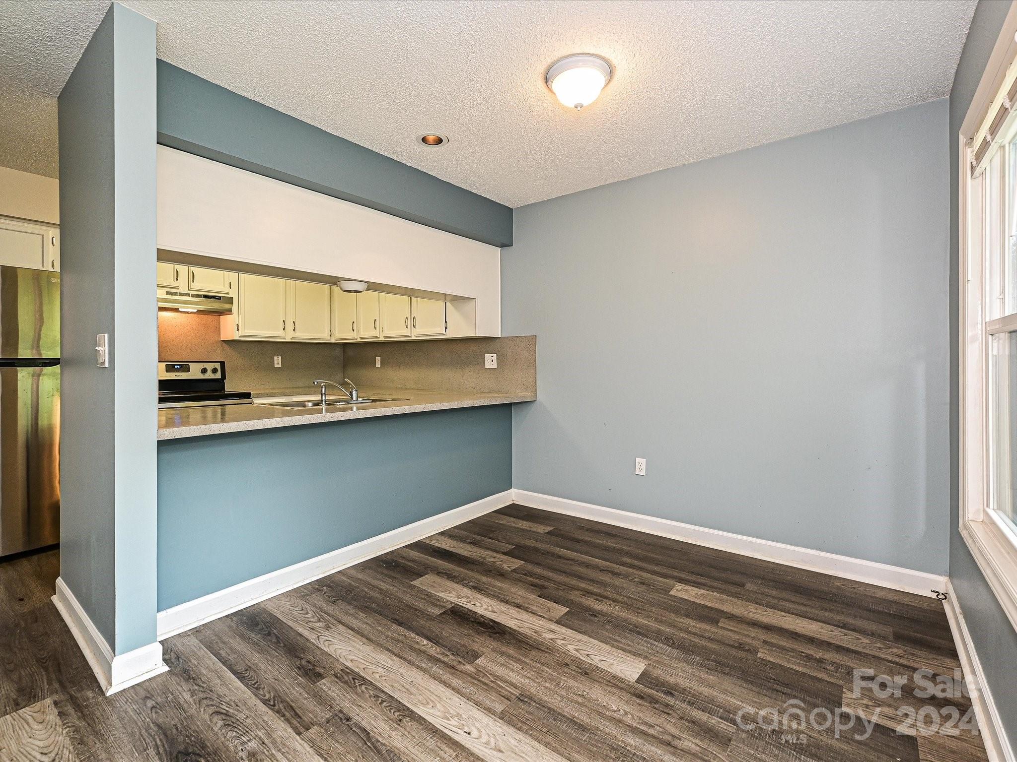 Dogwood Hills - Residential