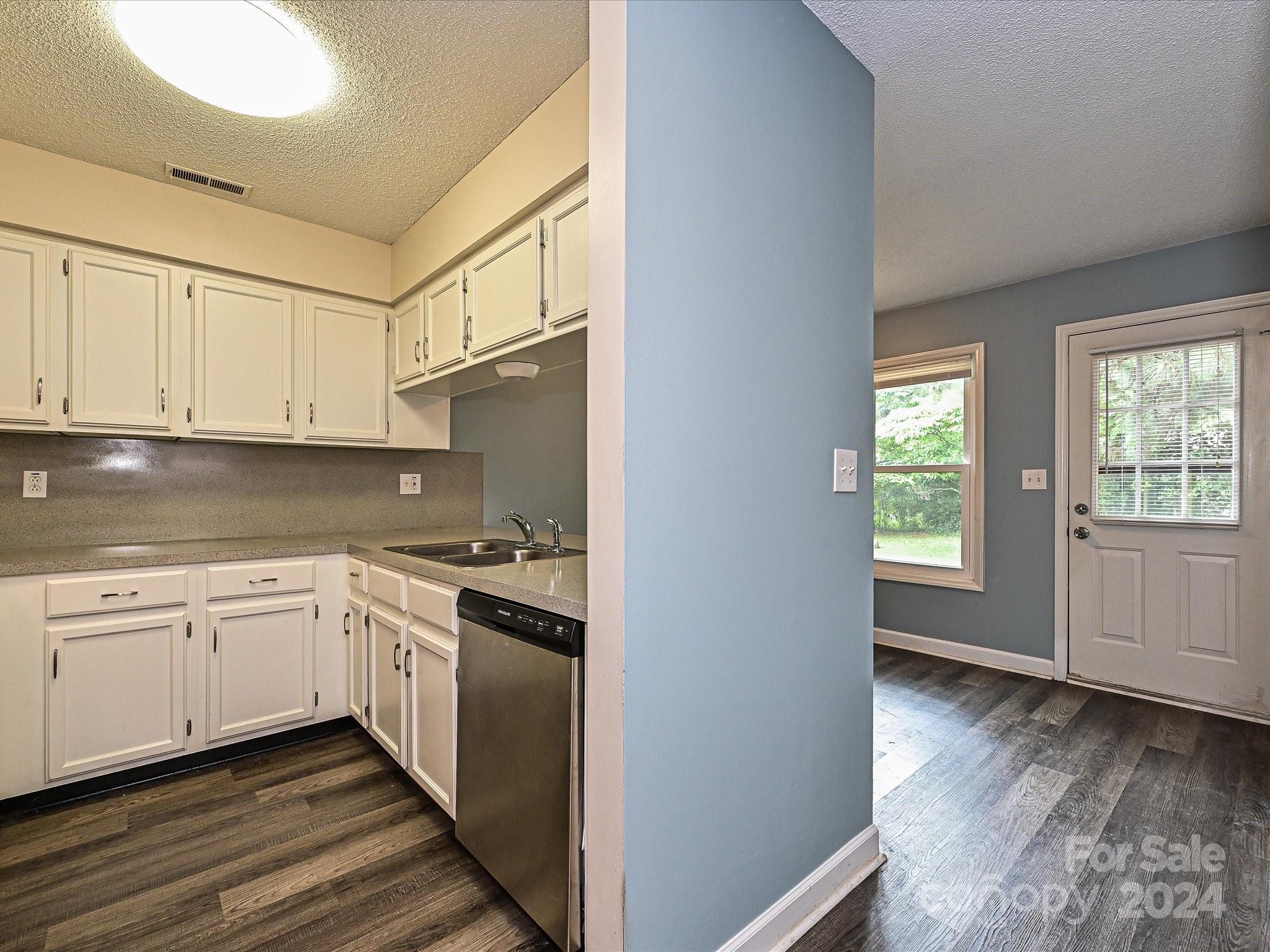 Dogwood Hills - Residential