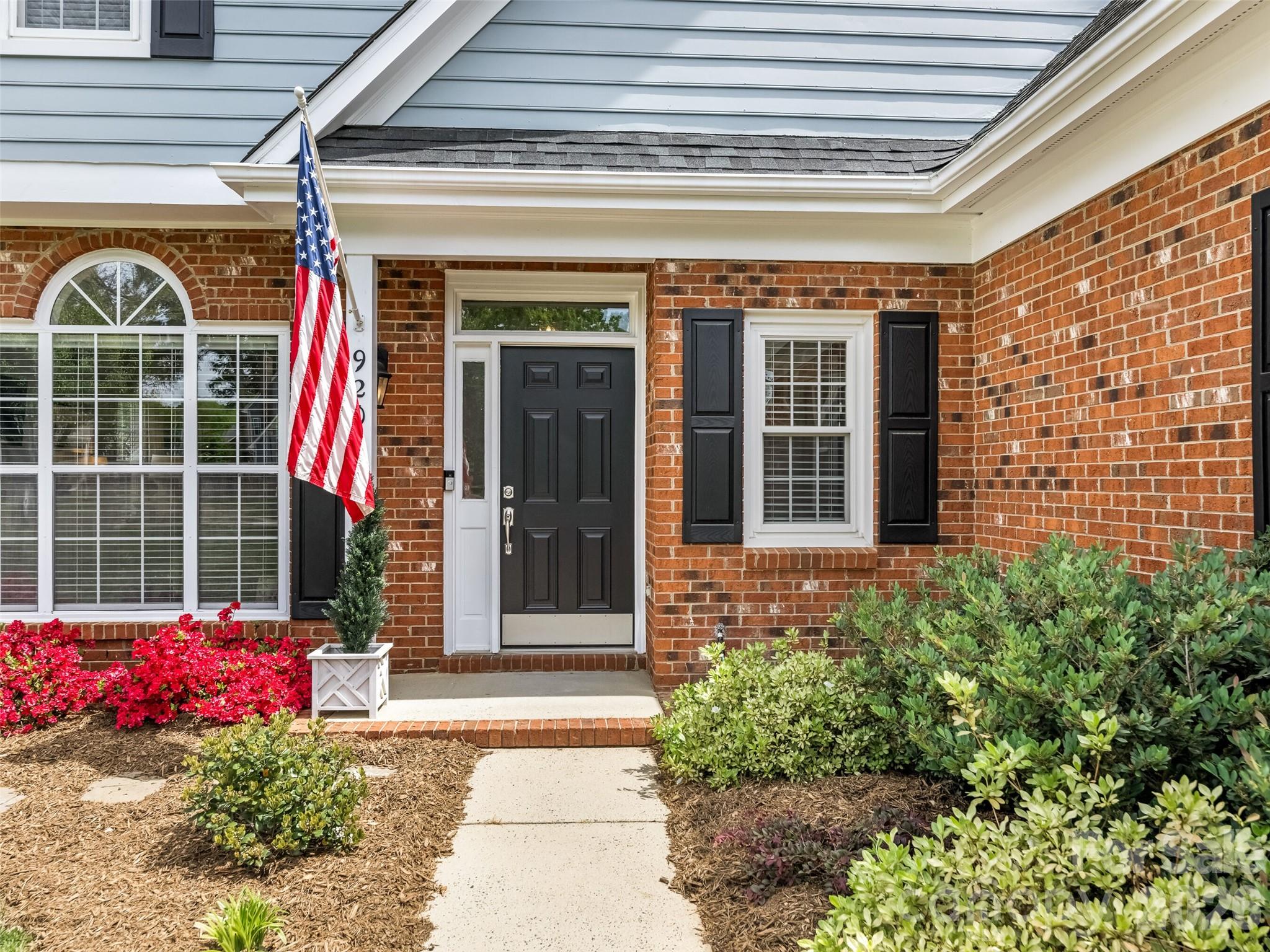 9201 Hanworth Trace Drive