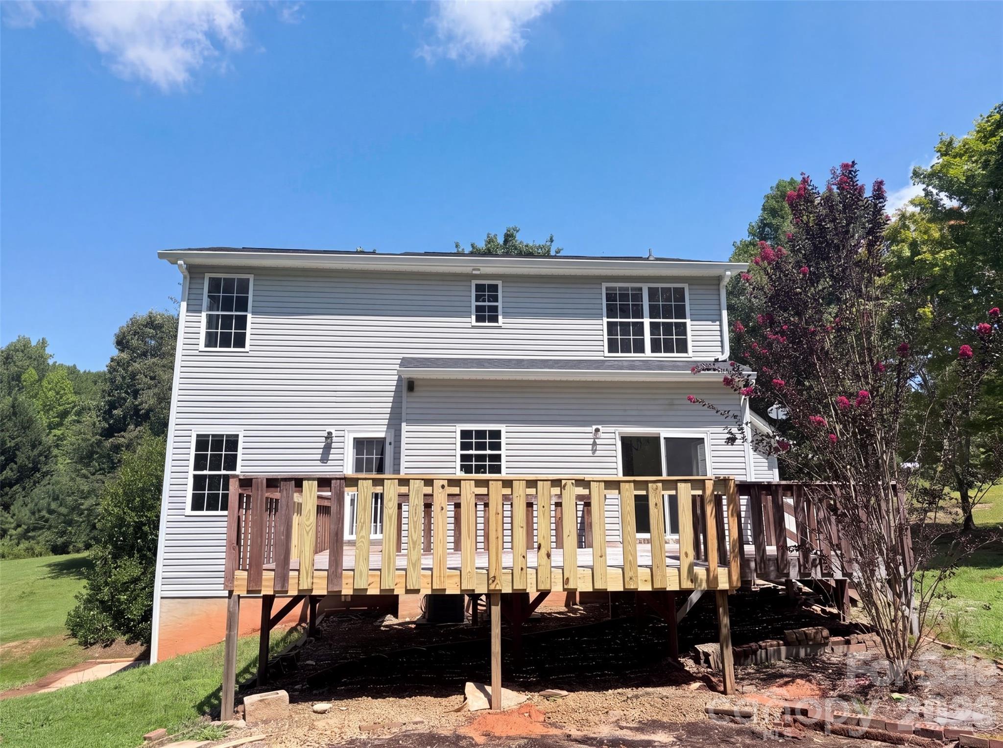 4270 Mountain Creek Road