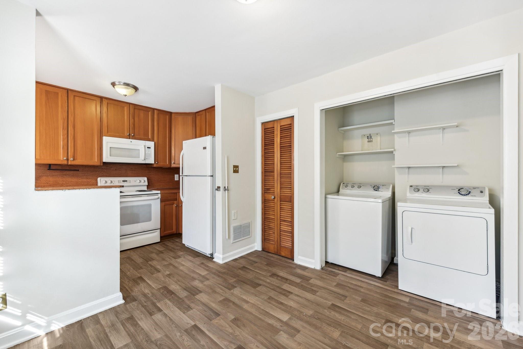 Commonwealth - Residential