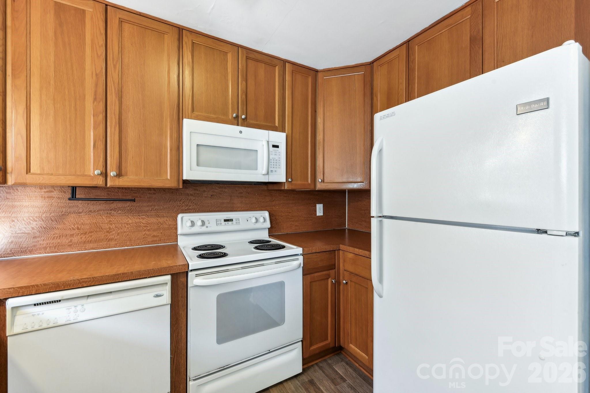 Commonwealth - Residential