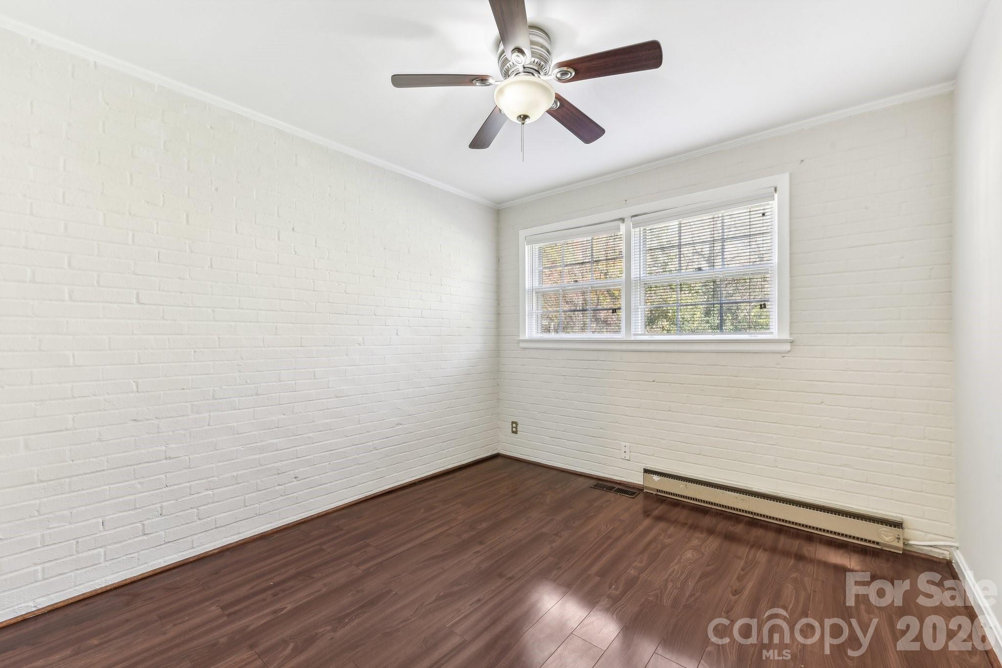 Commonwealth - Residential