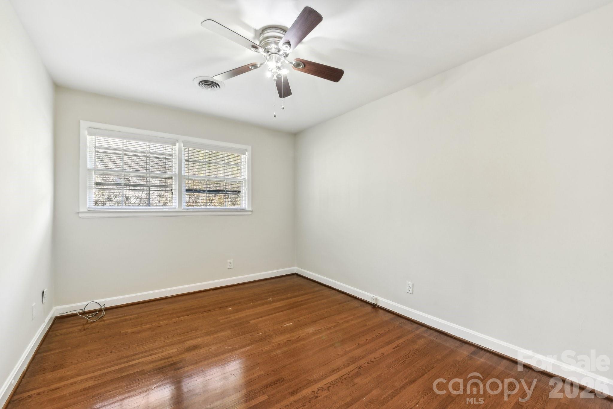 Commonwealth - Residential