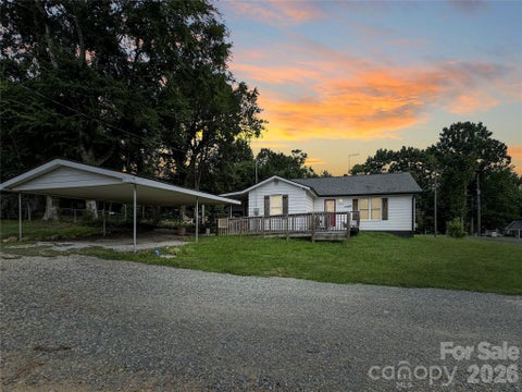 Photo of 1310 Meadow Avenue, Kannapolis, NC 28083 (MLS # 4406498)