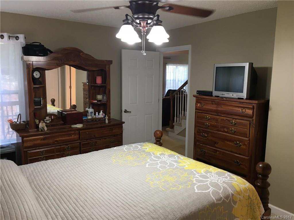 Stone Crest - Residential