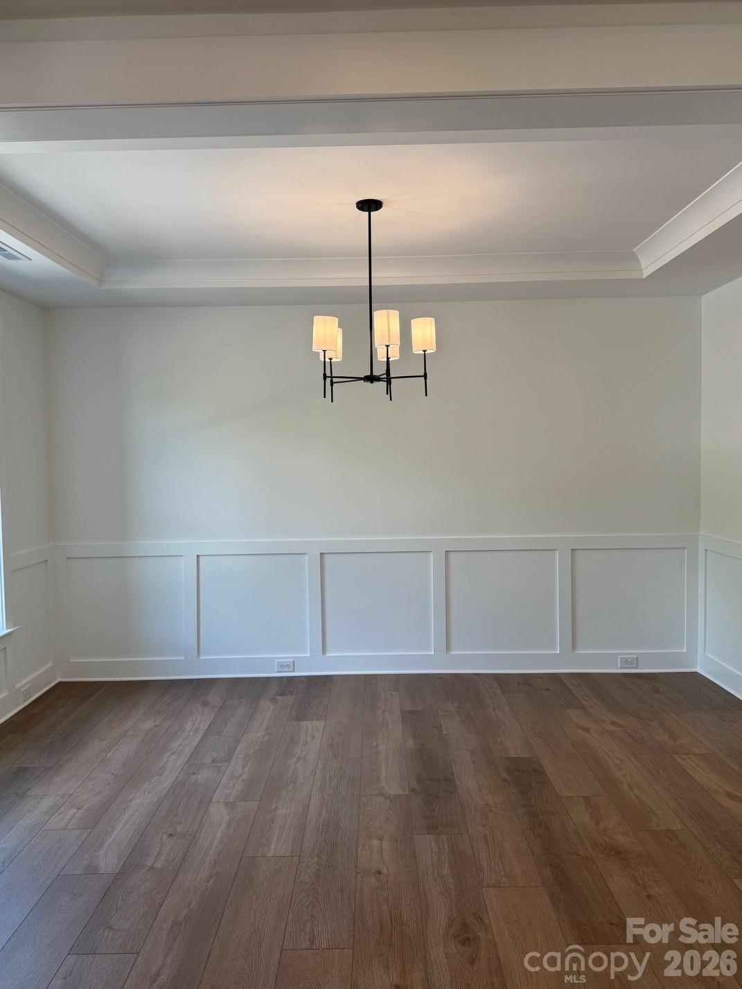 5076 McLaughlin Loop