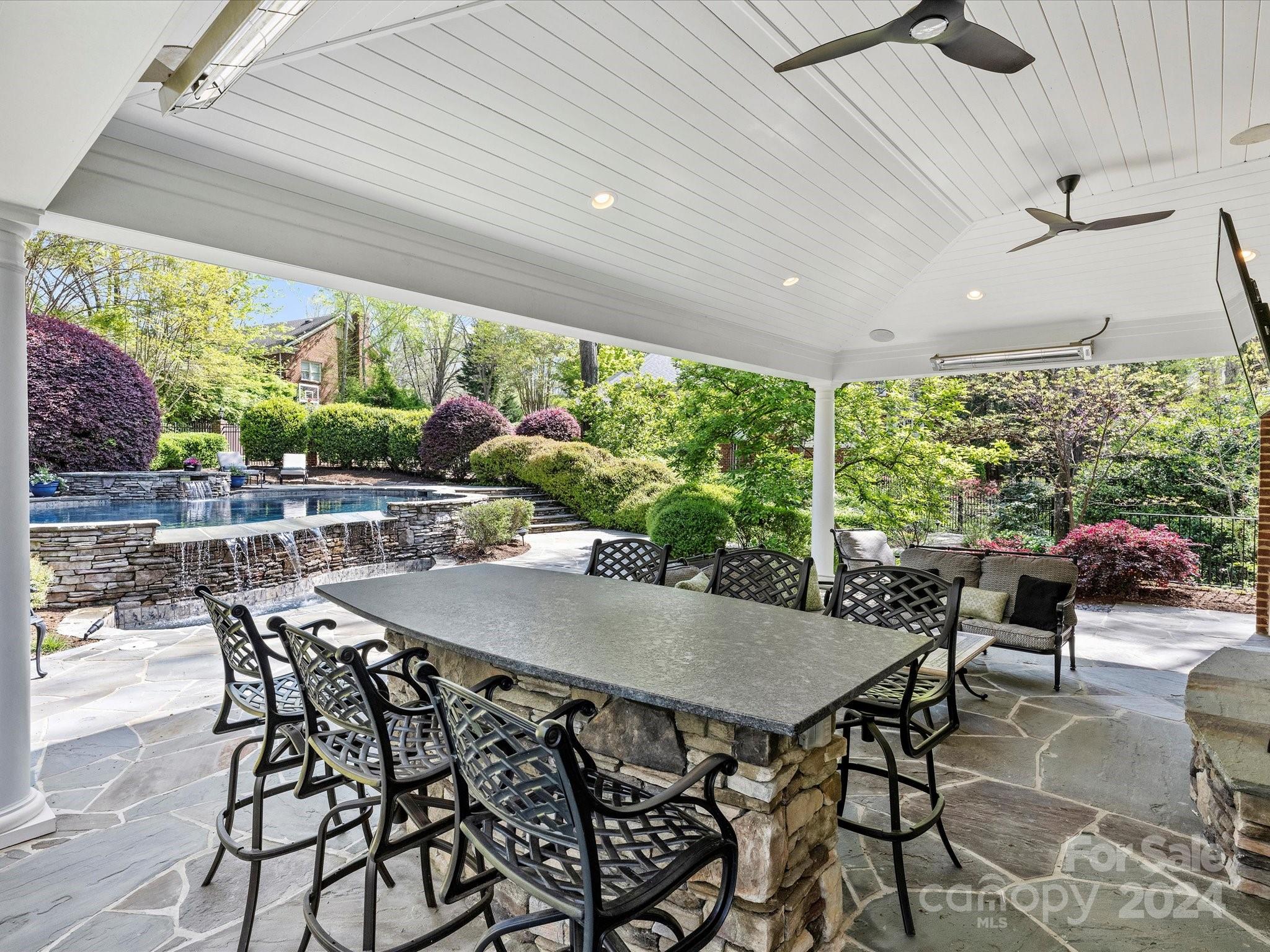 Quail Hollow - Residential