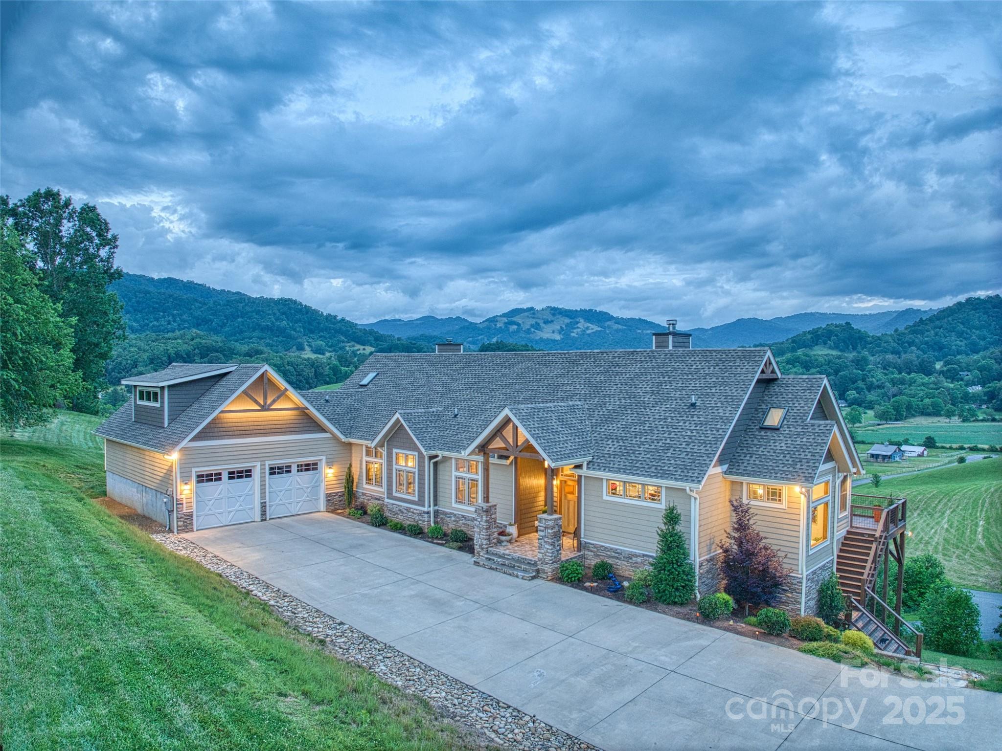 164 Flowing Hills Drive