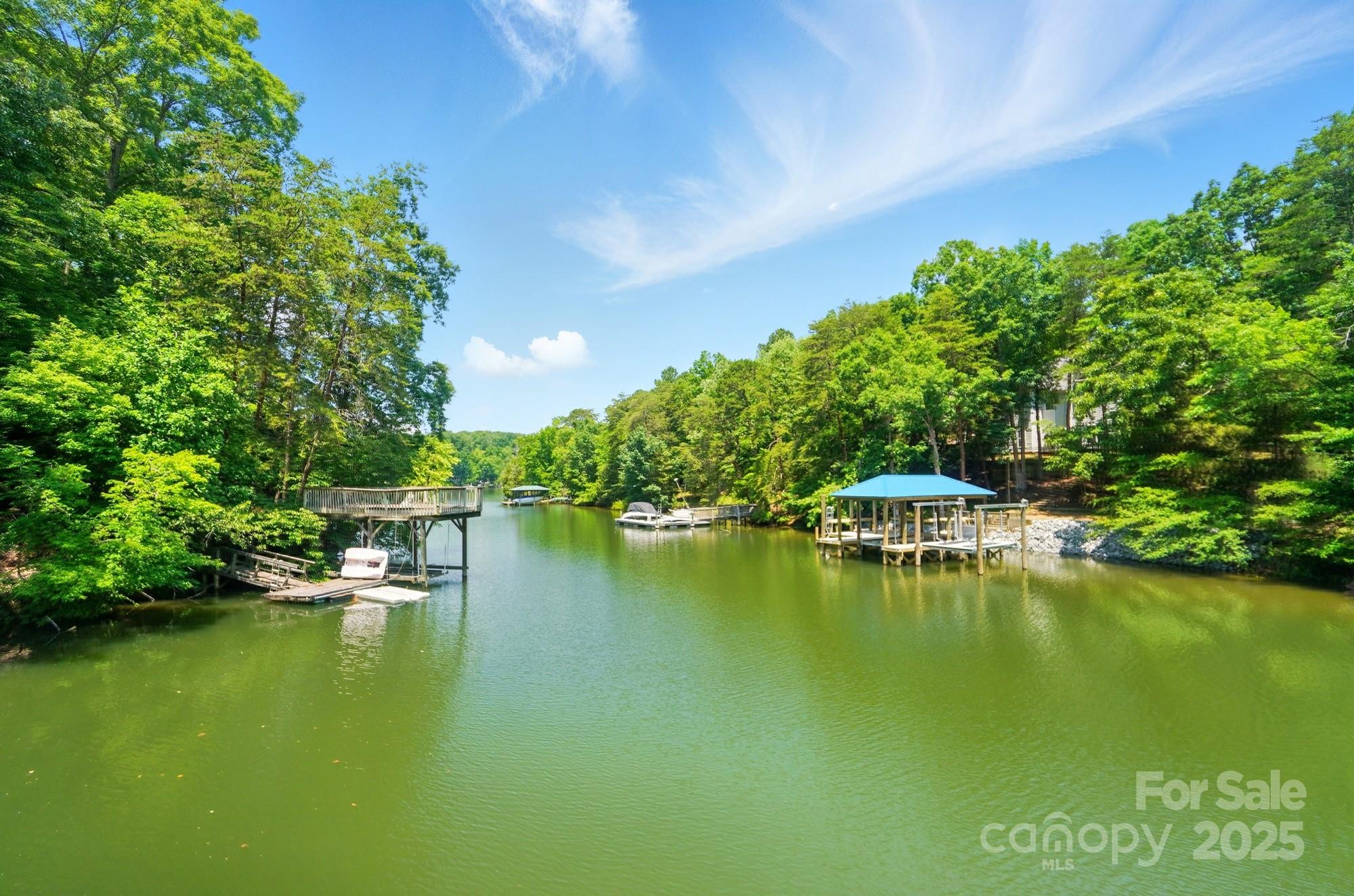 Tega Cay - Residential