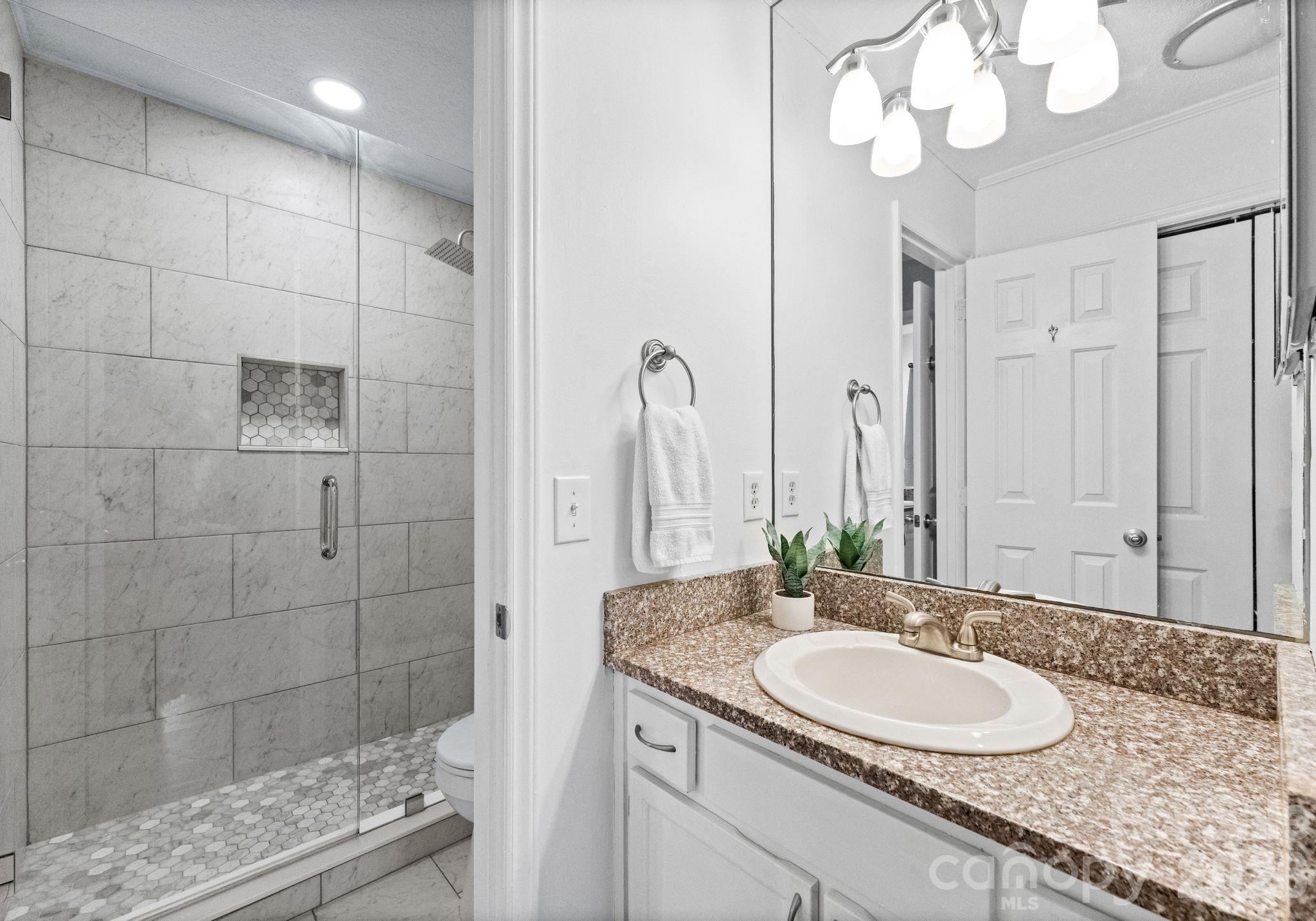 Latta Square - Residential