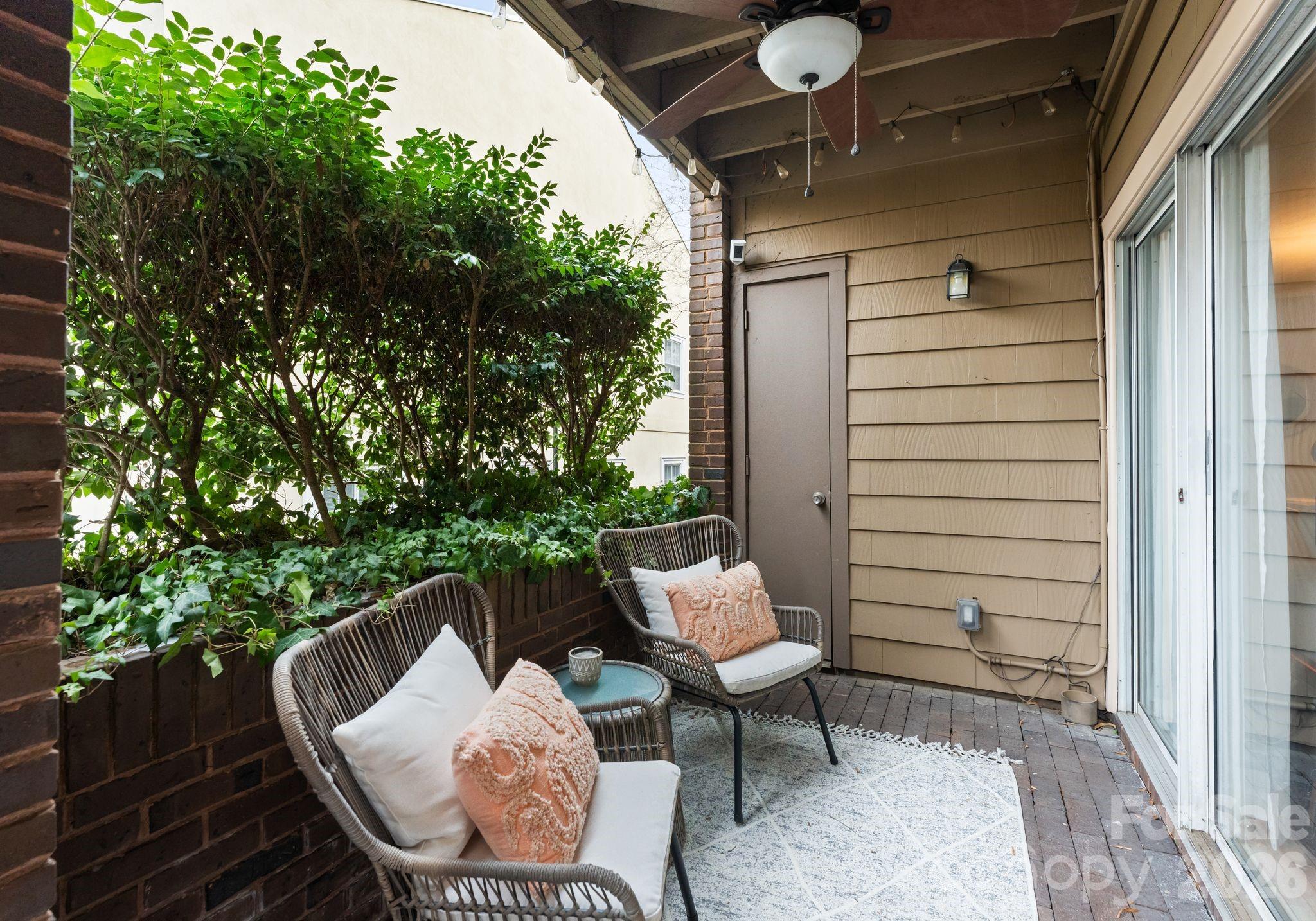 Latta Square - Residential