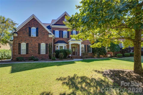 Photo of 13700 Glen Abbey Drive, Charlotte, NC 28278 (MLS # 4436644)