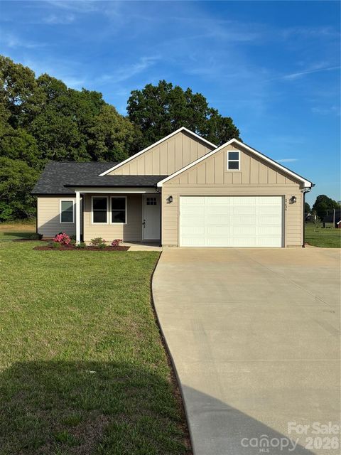 27636 Taylor Lane Albemarle NC 28001