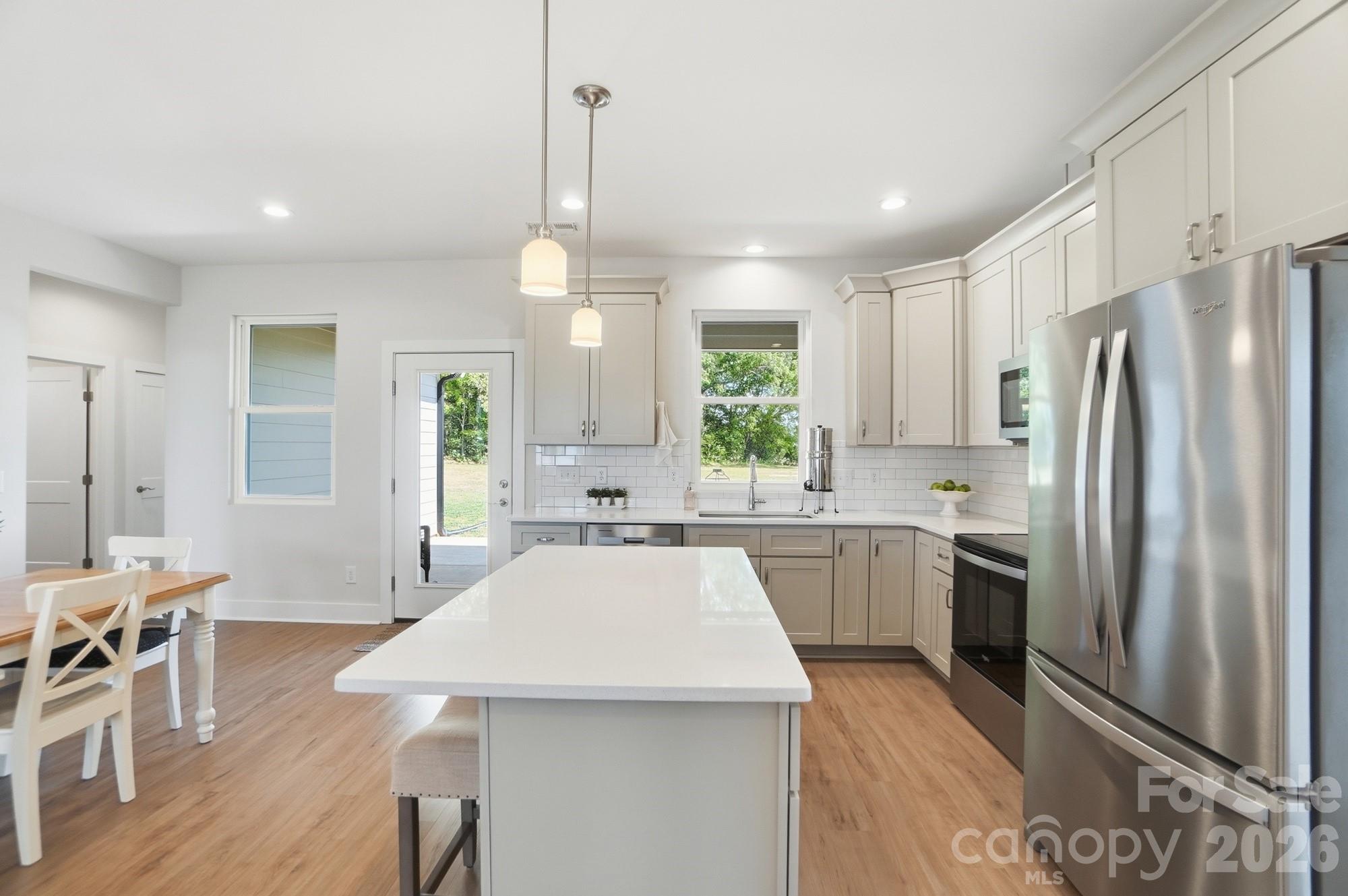 Hawthorne Commons - Residential