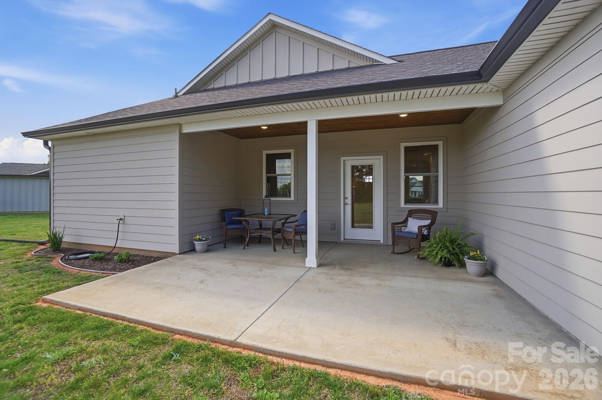 Hawthorne Commons - Residential