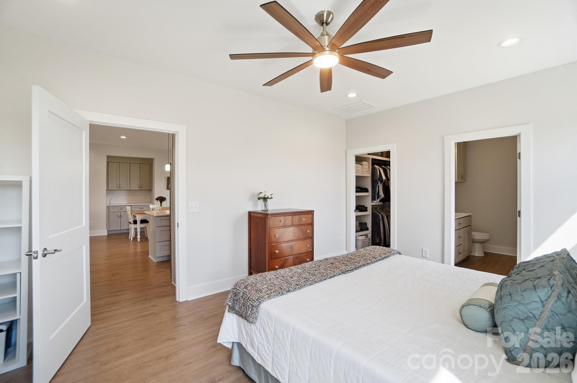 Hawthorne Commons - Residential