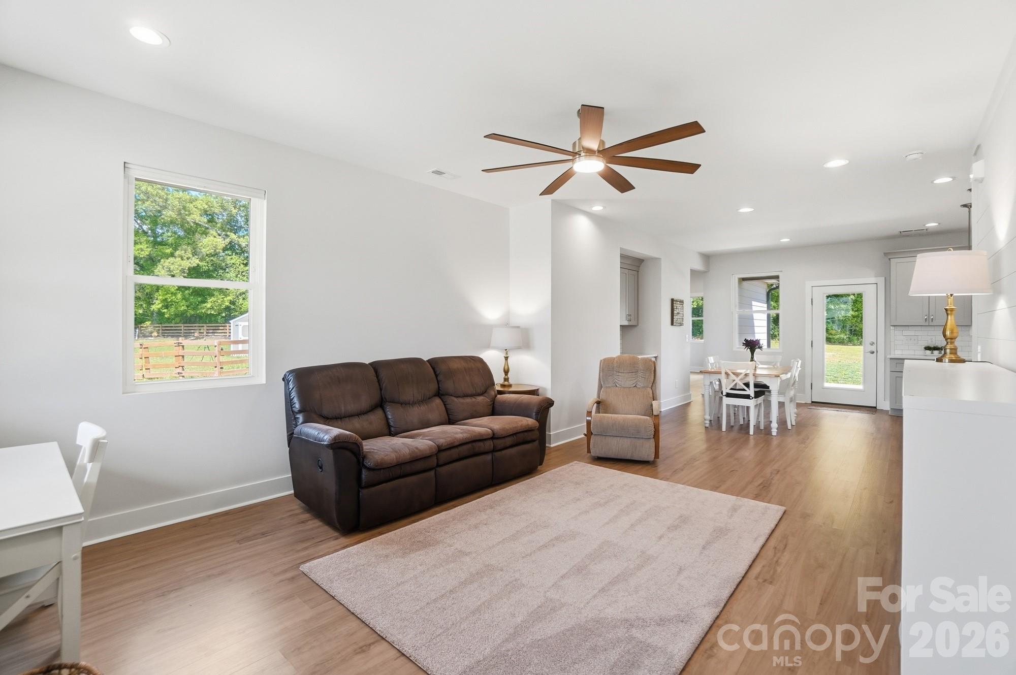 Hawthorne Commons - Residential