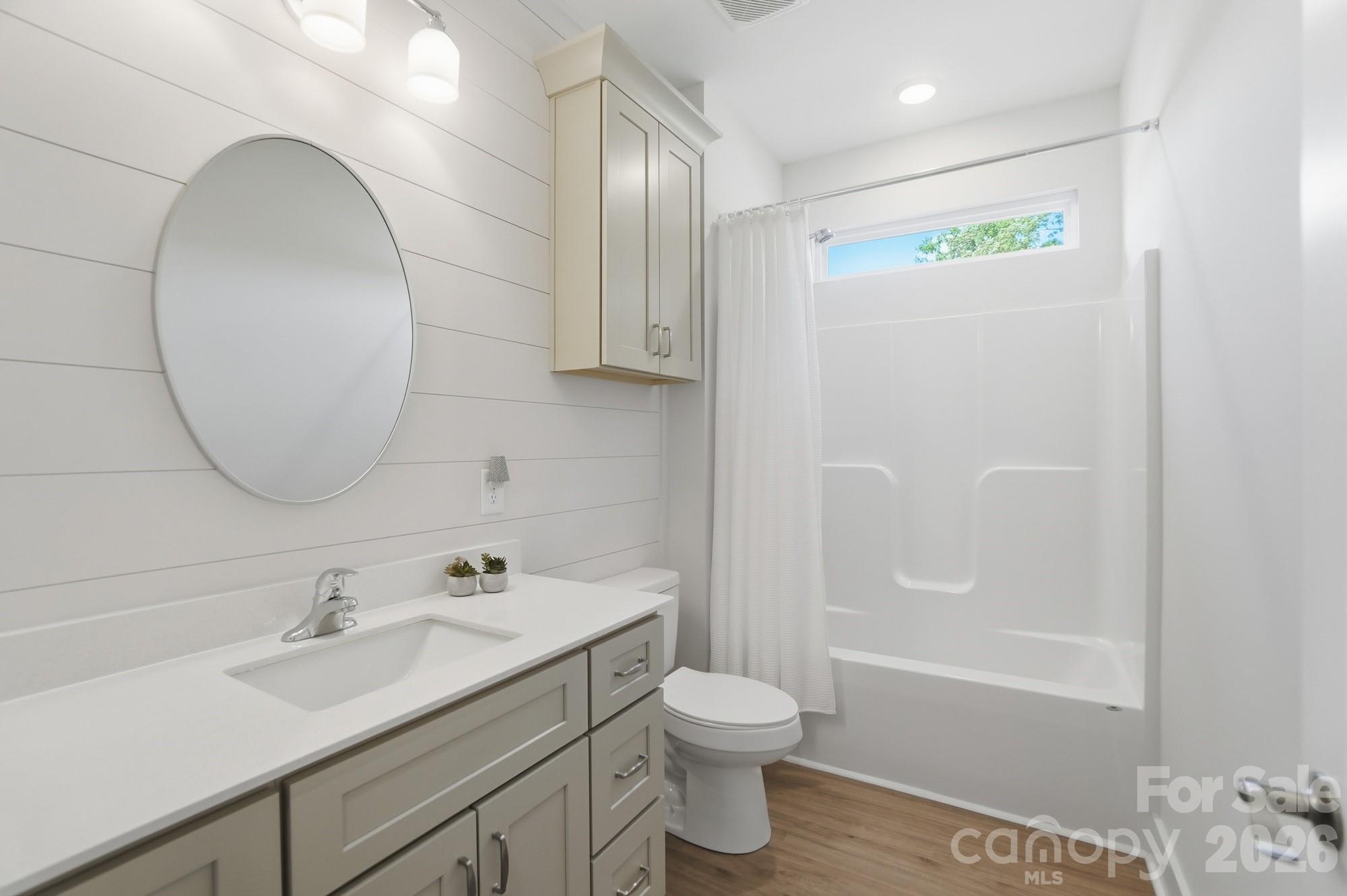 Hawthorne Commons - Residential