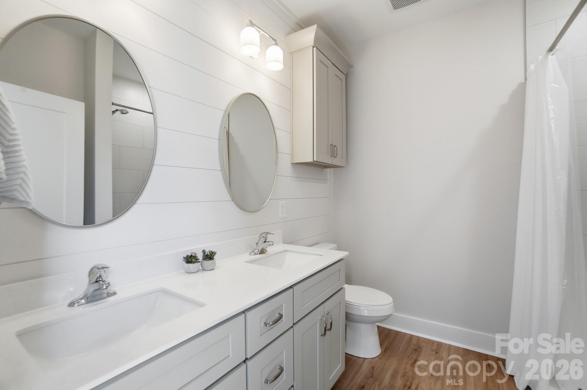 Hawthorne Commons - Residential