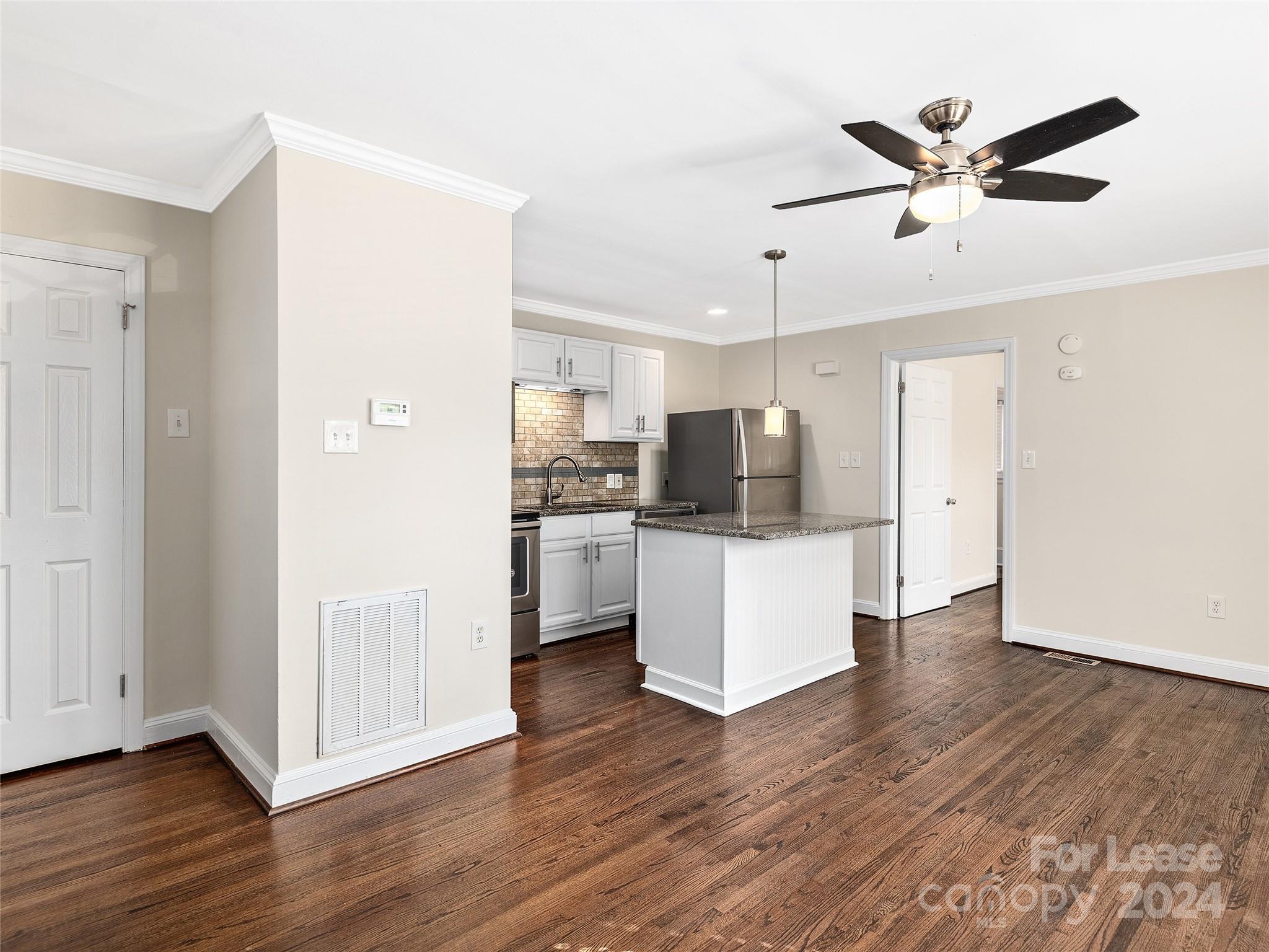 Elizabeth - Residential Lease