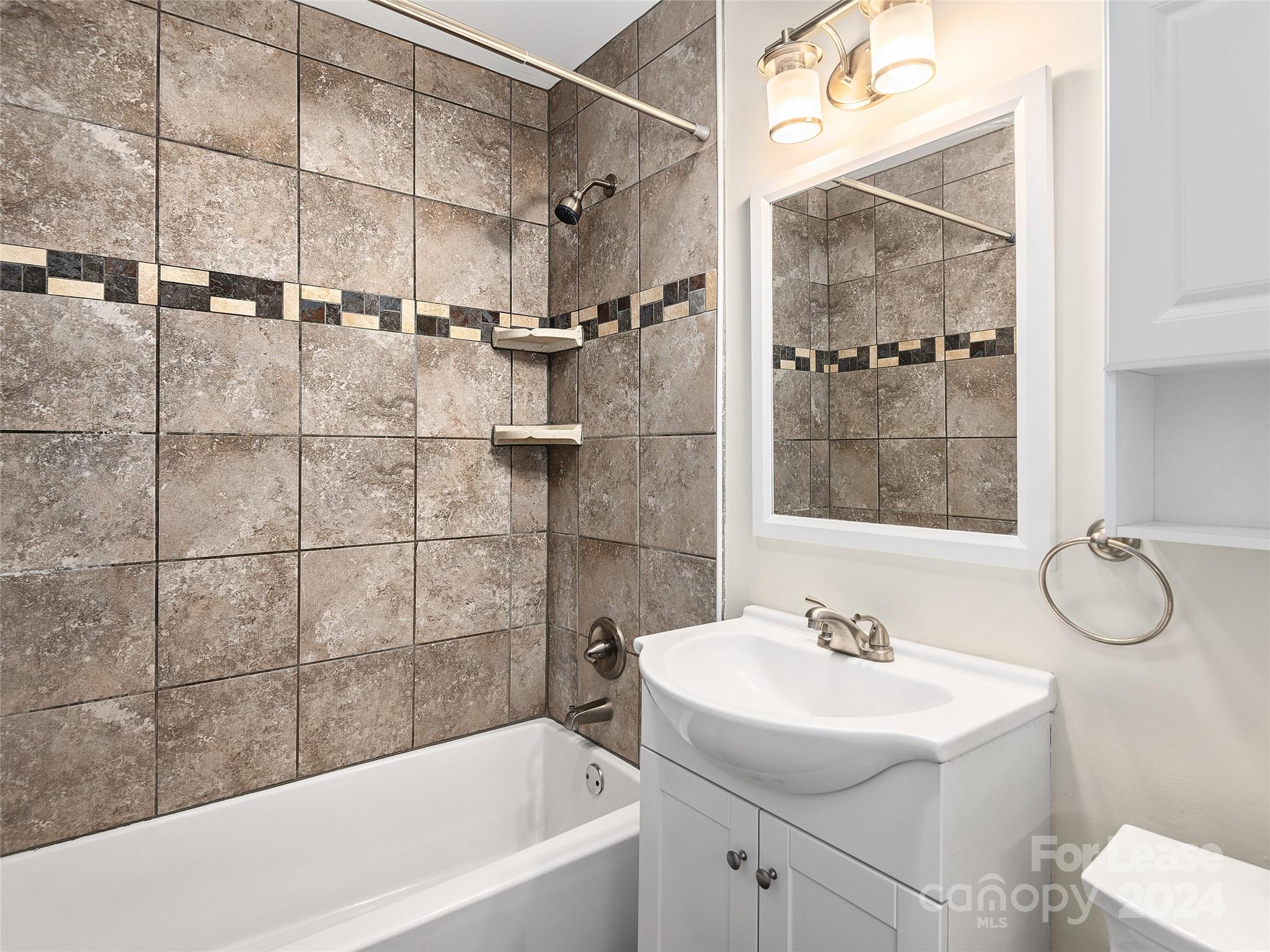 Elizabeth - Residential Lease