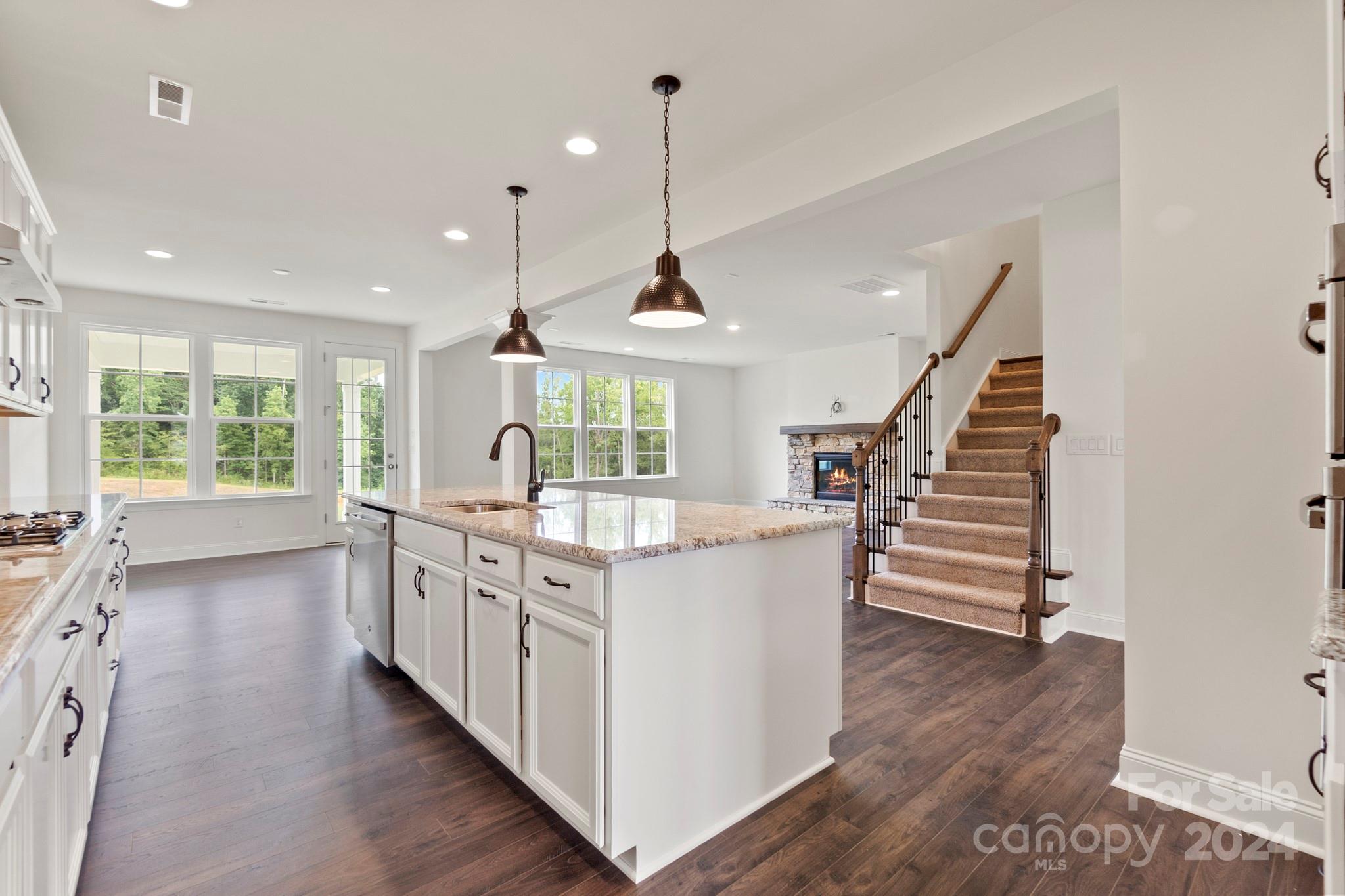 The Estates at Sugar Creek - Residential