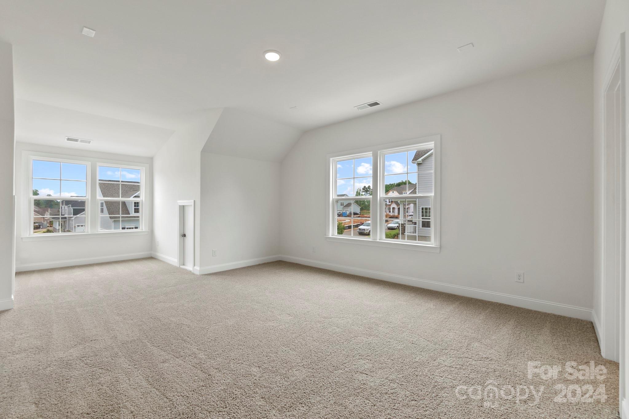 The Estates at Sugar Creek - Residential