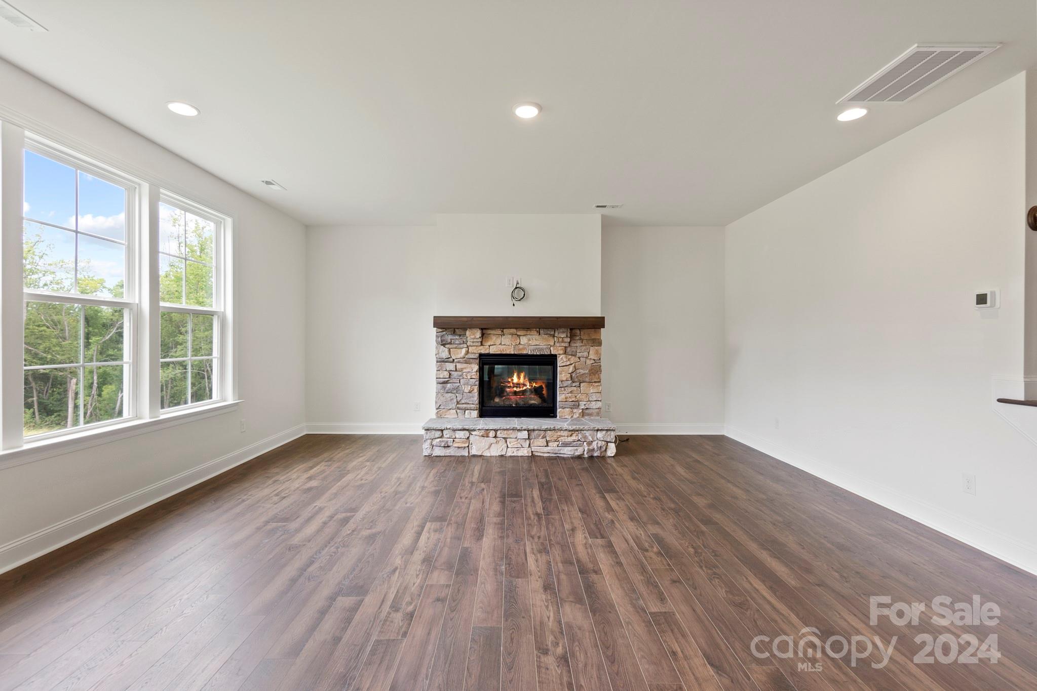 The Estates at Sugar Creek - Residential