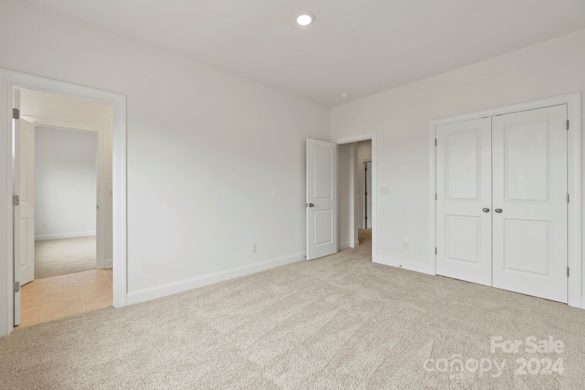 The Estates at Sugar Creek - Residential