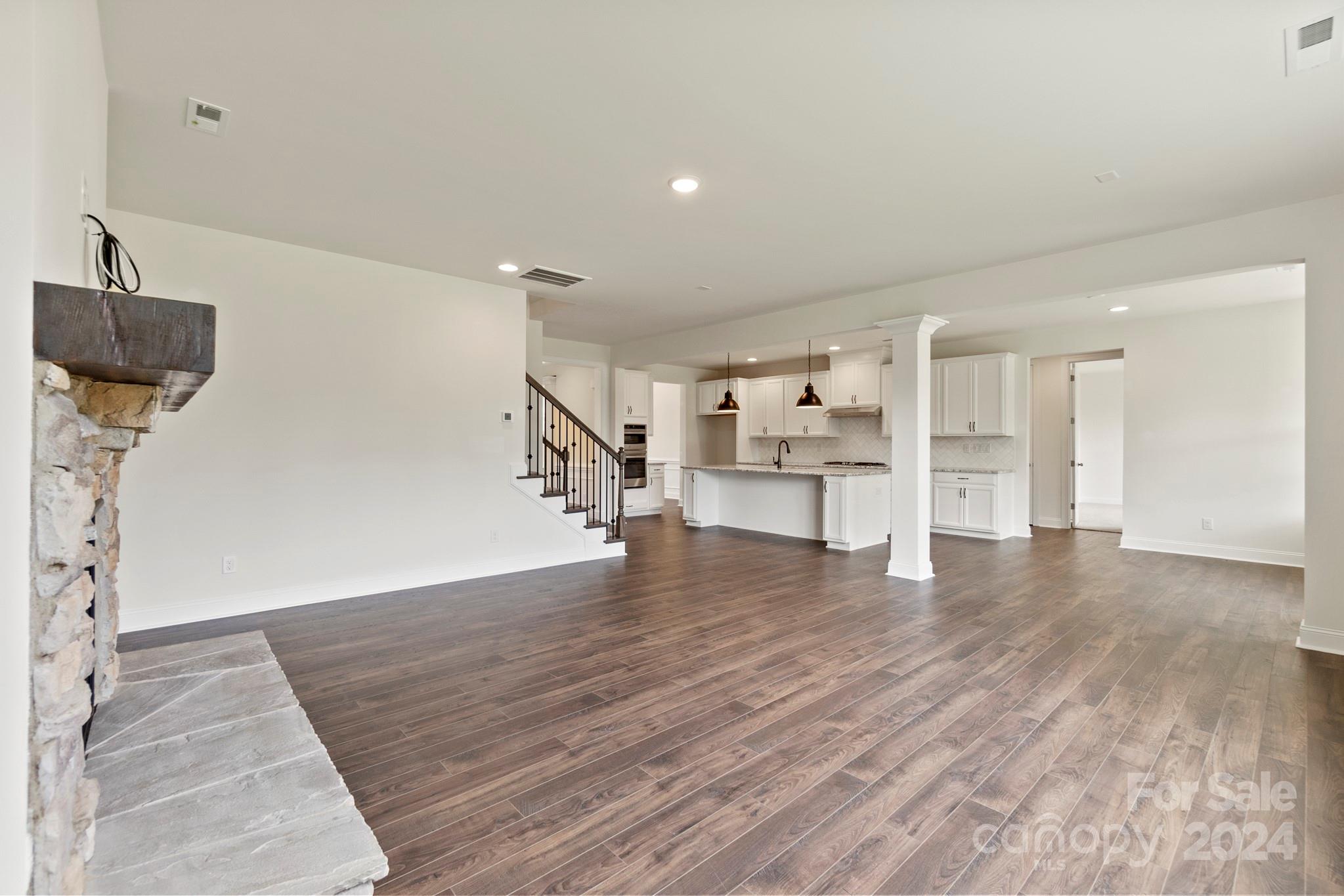 The Estates at Sugar Creek - Residential