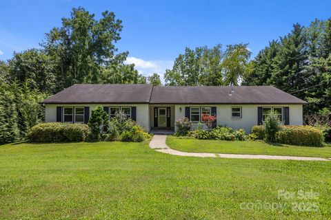 90 Knob Hill Road Asheville NC 28806