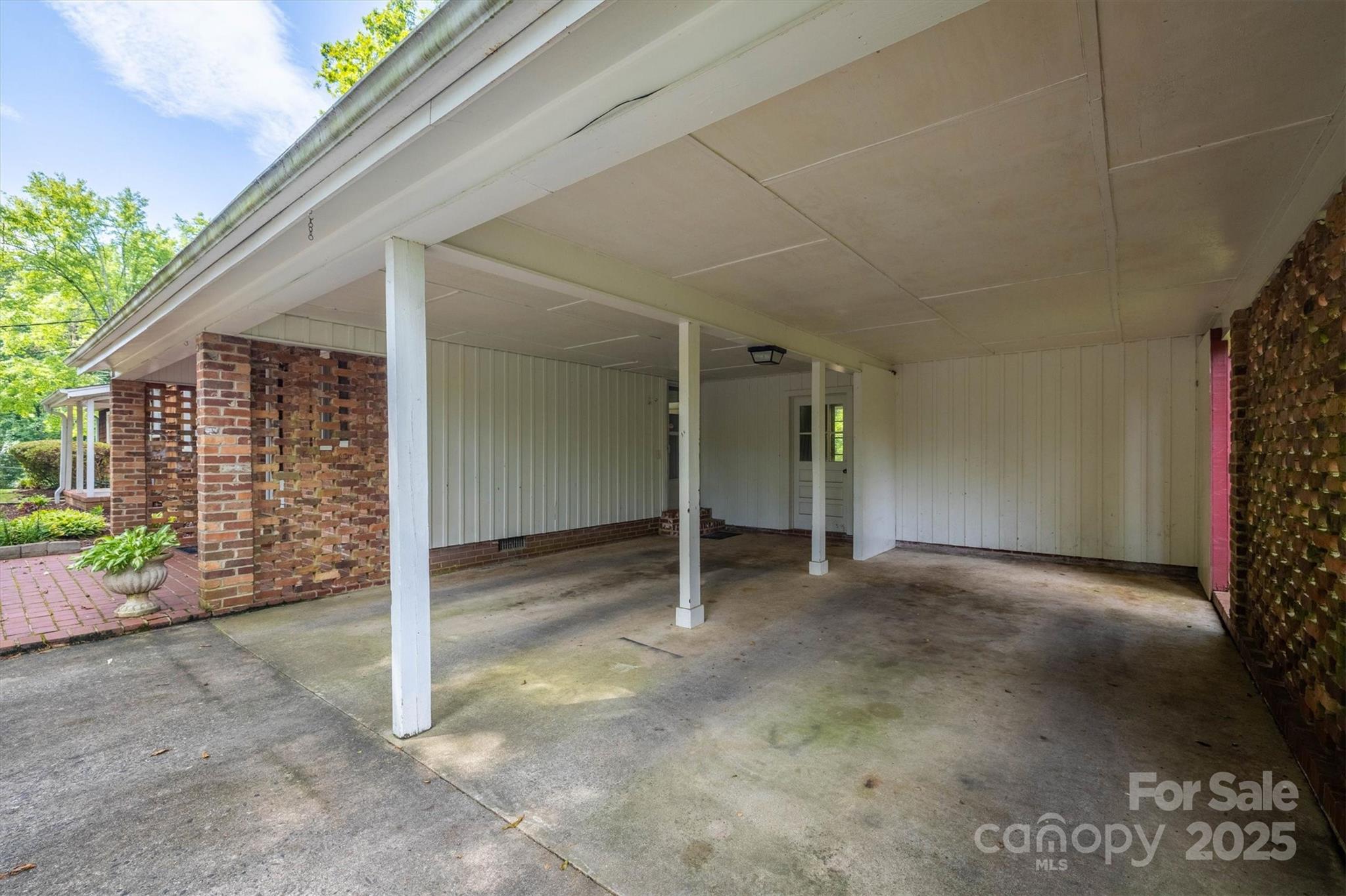 767 Circle Drive NE