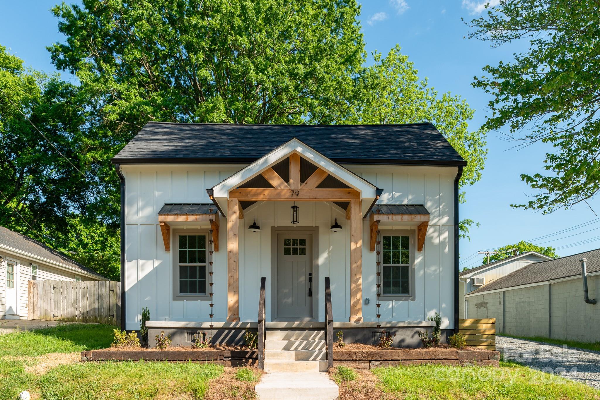 Locke Mill Plaza - Residential