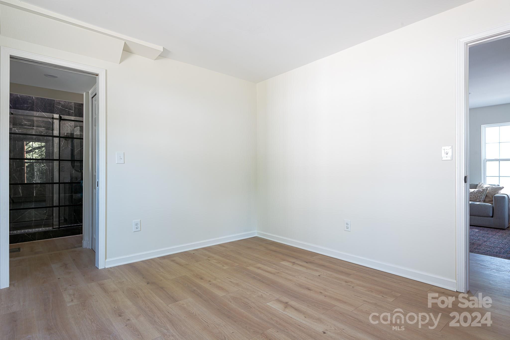 Locke Mill Plaza - Residential