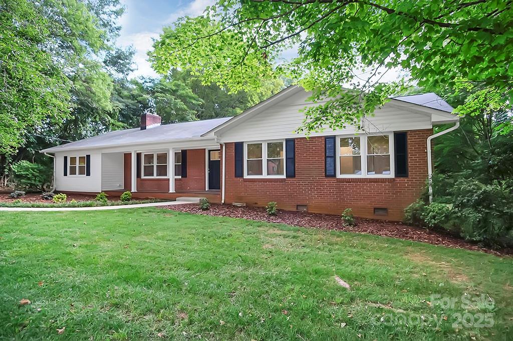 1538 Hilltop Drive