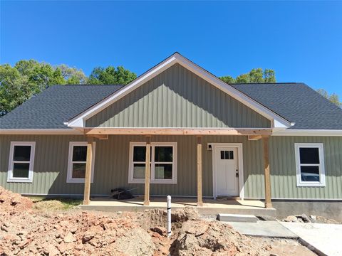 Photo of 1452 Robinwood Road, Gastonia, NC 28054 (MLS # 4366312)