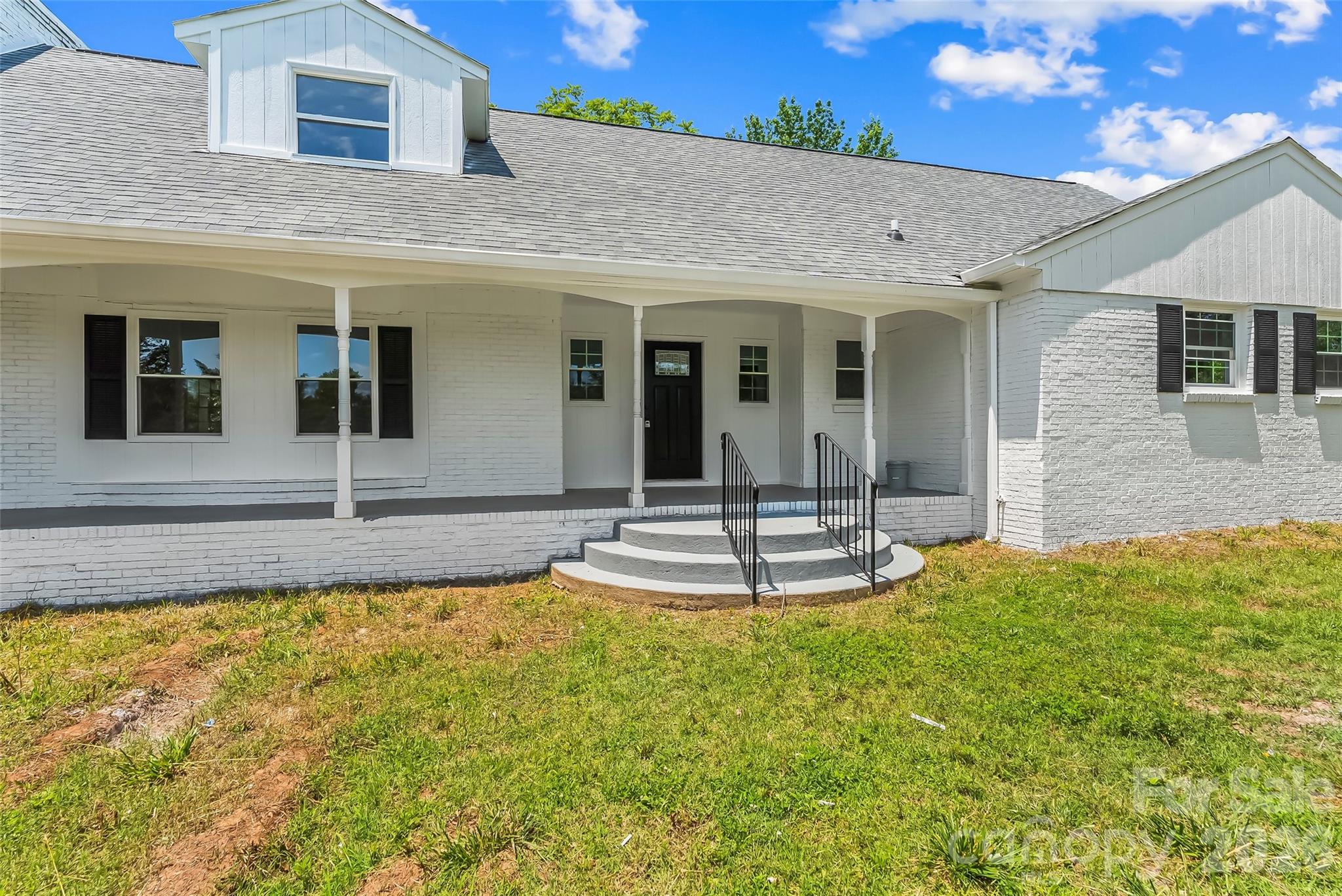 2705 Robinson Road