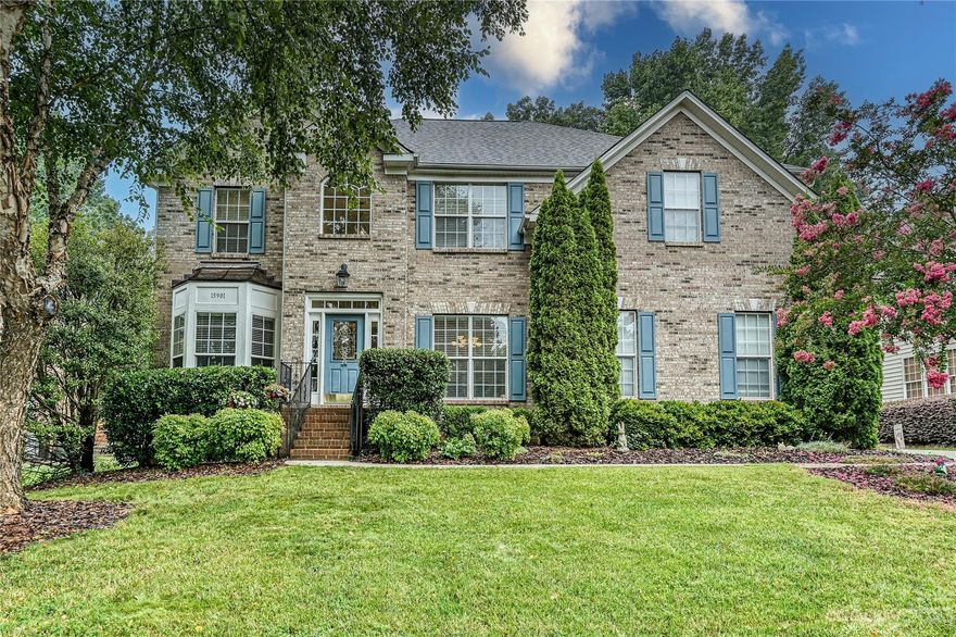 Right-sized home located on the golf course in the highly popular Northstone community. Two-story foyer welcomes you into this freshly painted home. Office with French doors is perfect for working from home. Kitchen is open to two story Great Room. Kitchen has center island, double ovens, and a butler's pantry connecting to formal dining room with wainscoating. Off of kitchen is a screened-in porch which will quickly become your favorite place to relax. Primary bedroom is so spacious and includes a separate sitting area. Upstairs also features three secondary bedrooms plus conveniently located laundry room. Wood deck overlooks private backyard on the 11th green of the award-winning golf course. 2 car side load garage has utility sink and tons of storage. Sought after community conveniently located close to highways, shops, restaurants, highly rated schools. Northstone is a private club featuring golf course, tennis courts, pools, restaurant, clubhouse, gym.