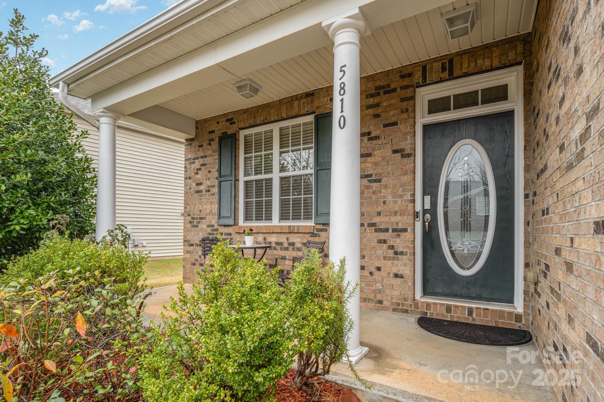 5810 Cactus Valley Road