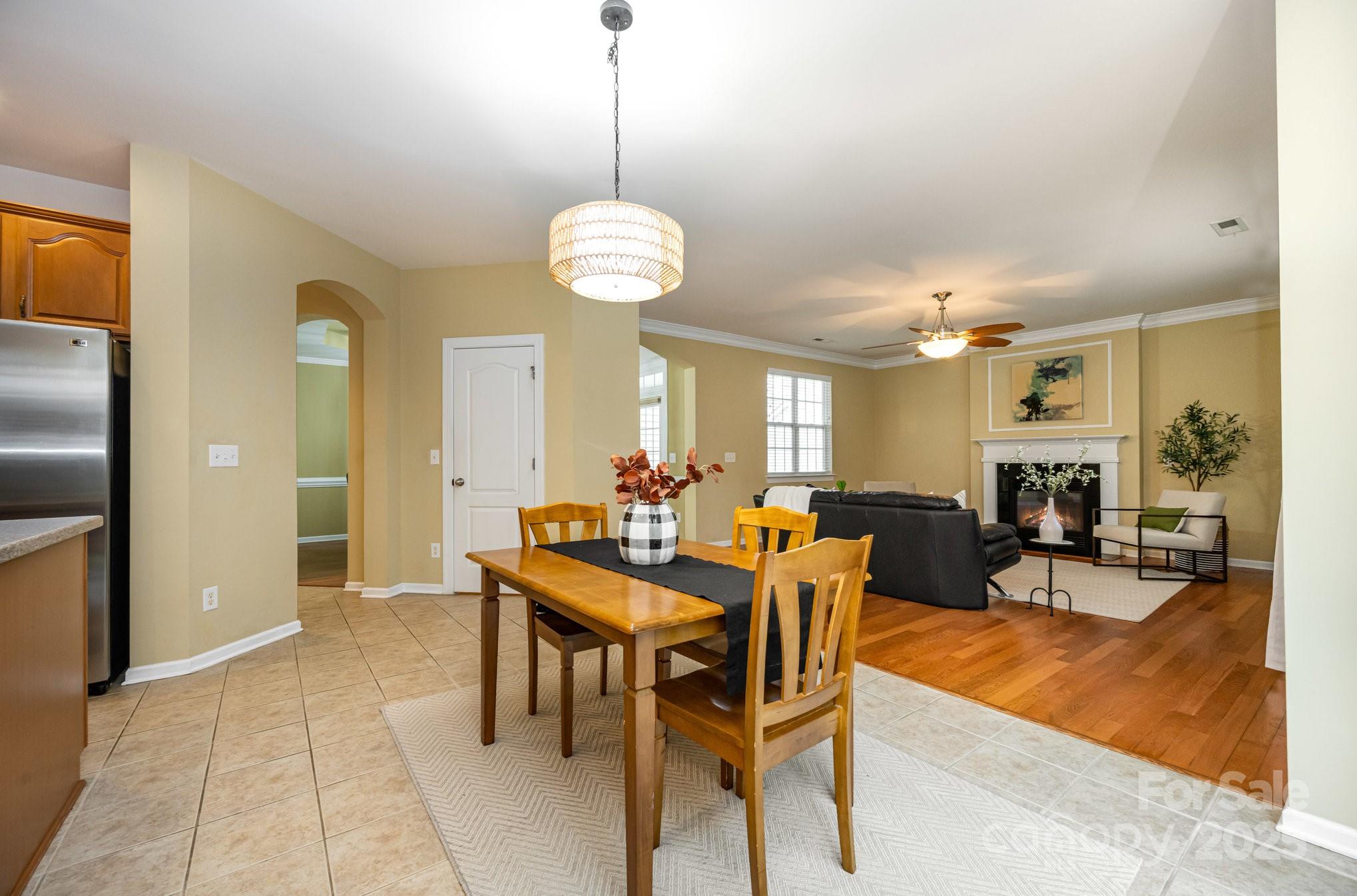 5810 Cactus Valley Road