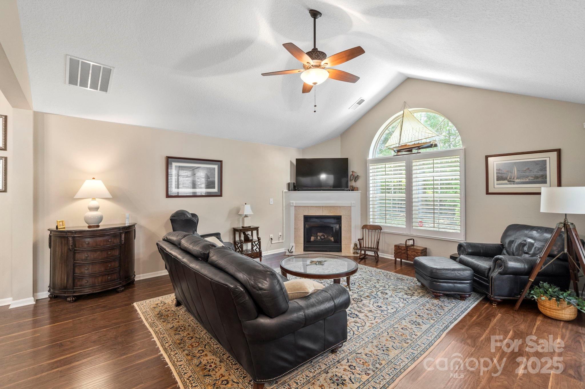 2459 Coltsview Lane