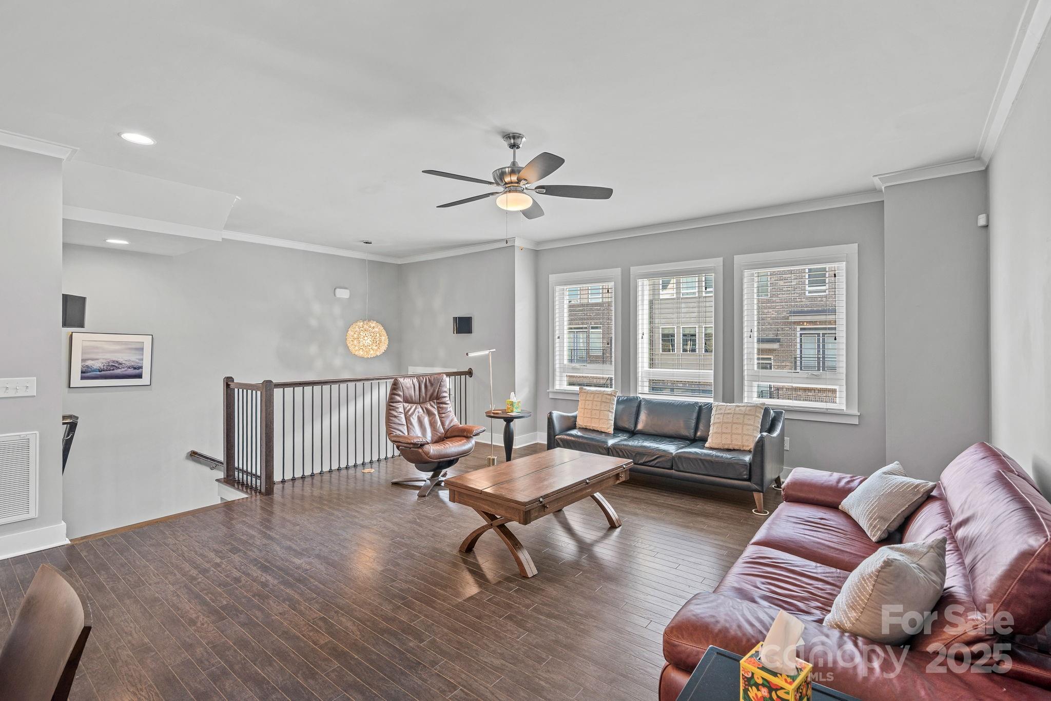 1910 Seegars Place