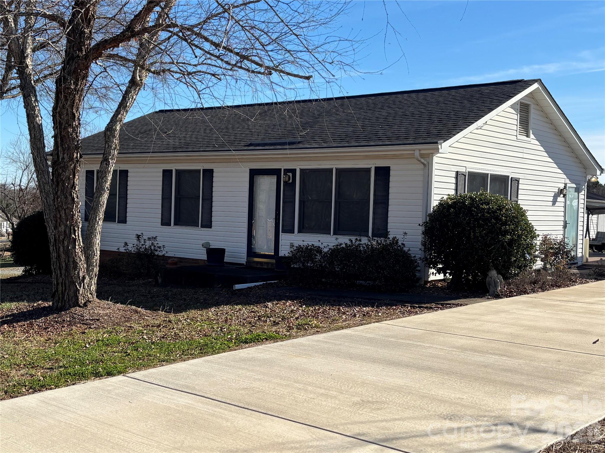 1609 Musselwhite Road