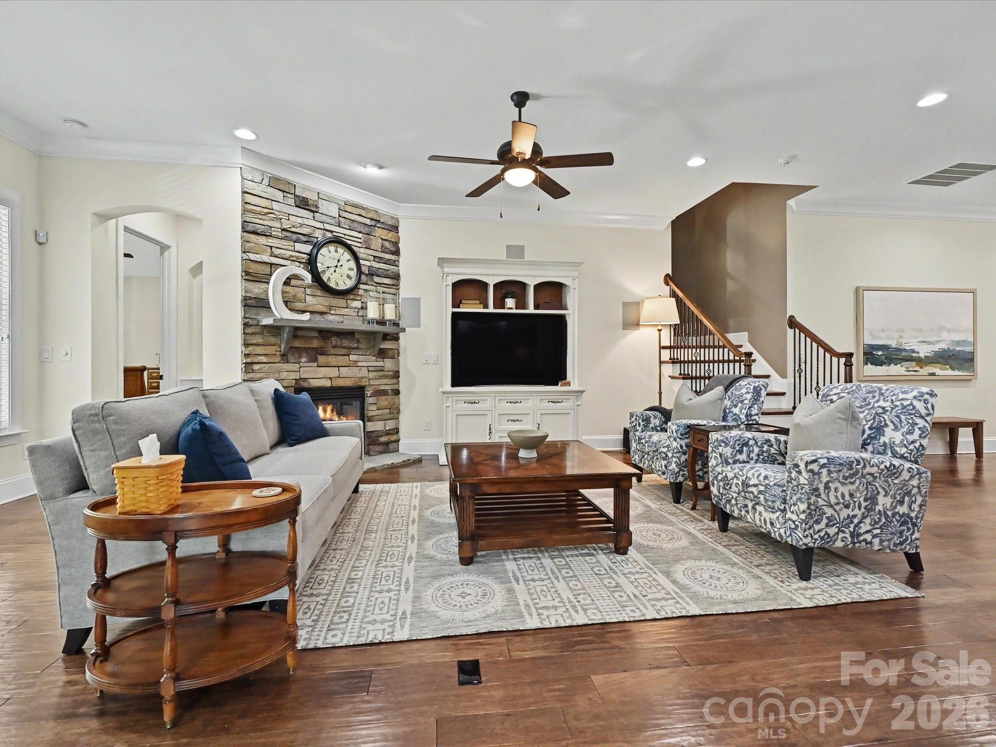 1044 Wessington Manor Lane
